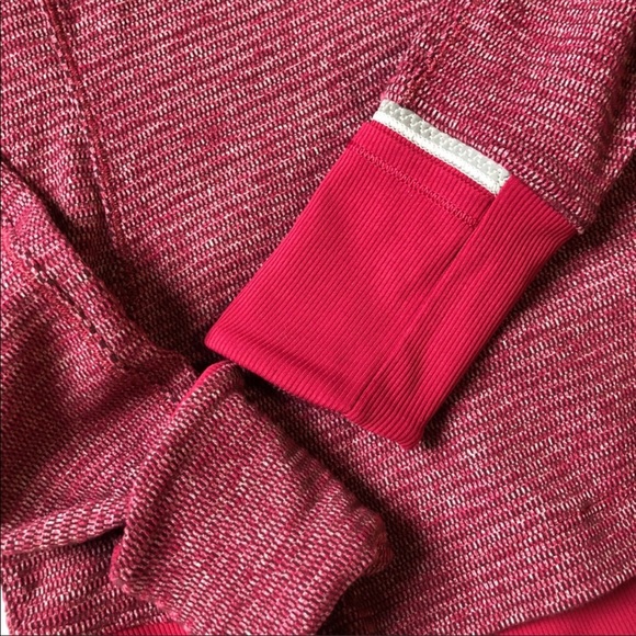 Lululemon Runderful 1/2 Zip pullover Berry Rumble - Picture 8 of 9
